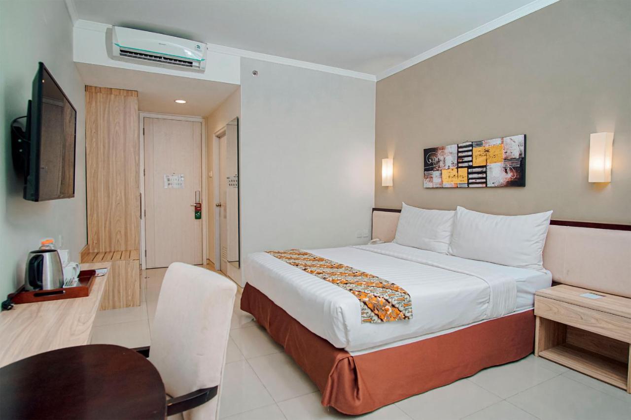 Emersia Malioboro Hotel Yogyakarta Exterior photo